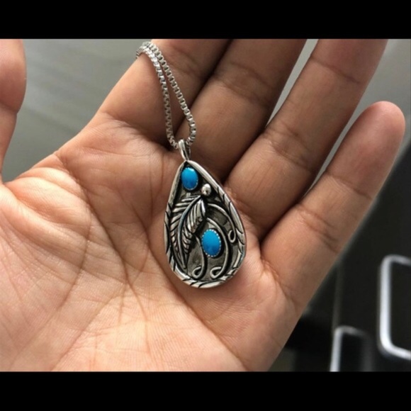 Silver and Turquoise Leaf Boho Pendant - Picture 2 of 9